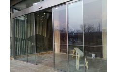 專業(yè)安裝維修自動門,伸縮門,電動門,感應(yīng)門